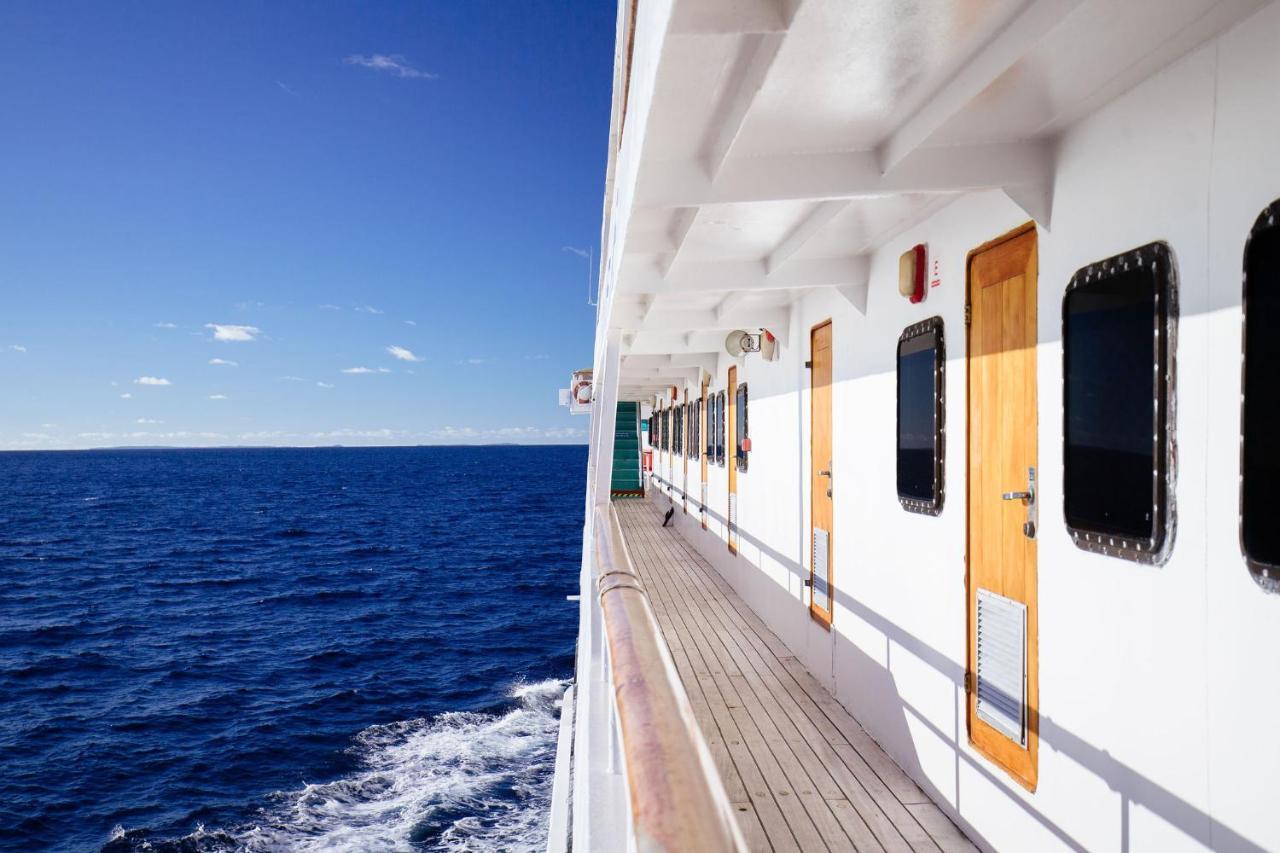 Captain Cook Cruises Fiji Denarau Island Dış mekan fotoğraf